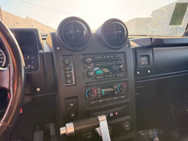 Used 2006 HUMMER H2 Base 4dr Crew Cab 4WD SB image 12