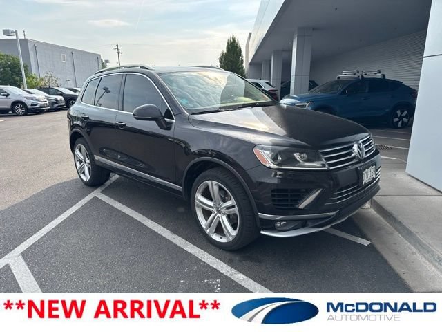 Used 2017 Volkswagen Touareg Executive