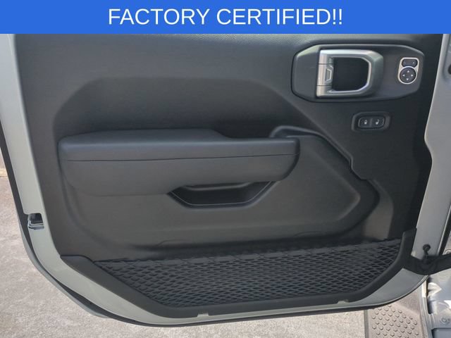 Used 2024 Jeep Wrangler Unlimited Sport AWD/4WD image 12