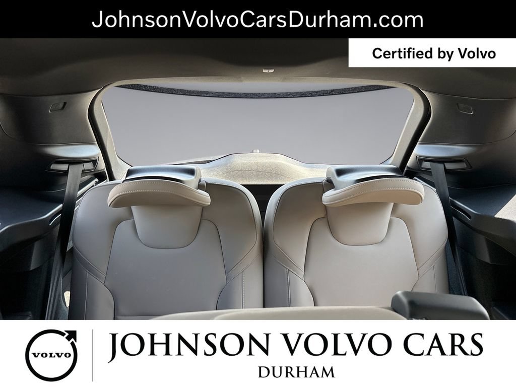 Certified 2025 Volvo XC90 B5 Core AWD/4WD image 28