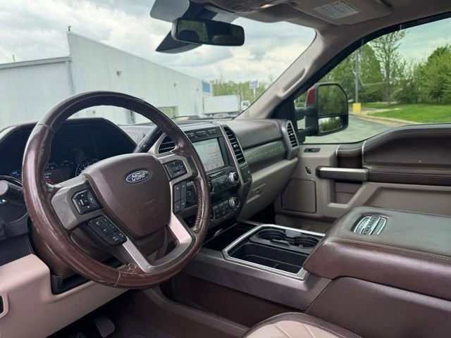 Used 2019 Ford F350 Limited image 13