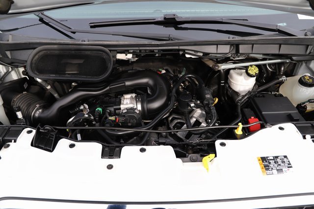 Used 2023 Ford Transit 350 XLT image 3