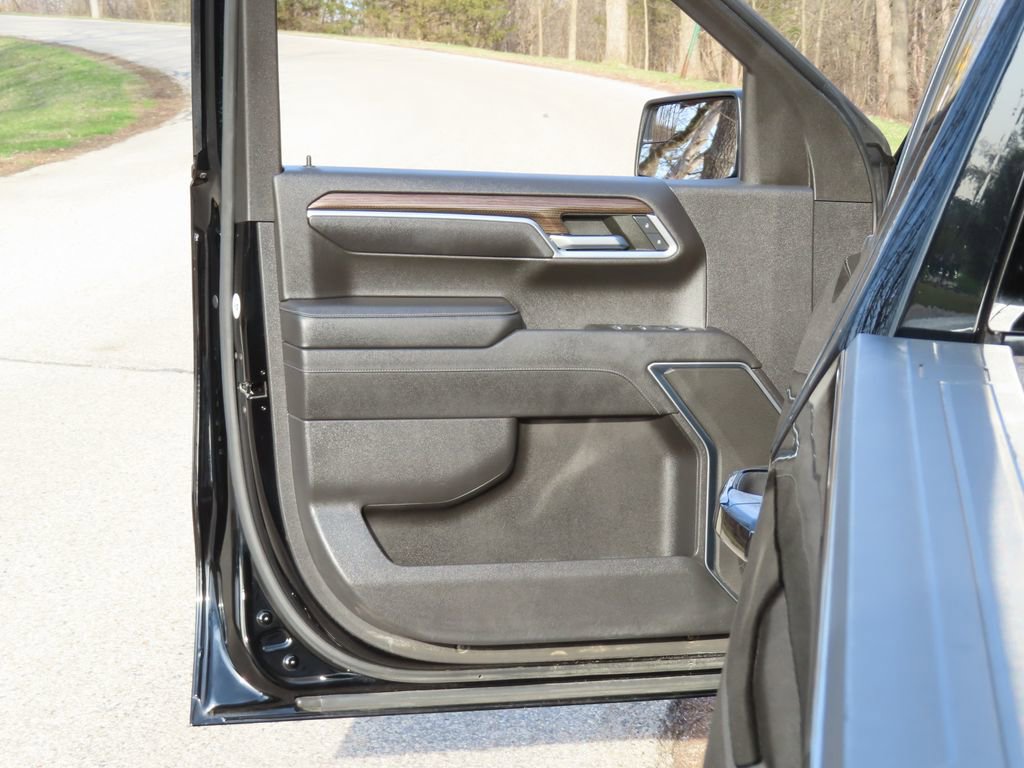 Used 2022 Chevrolet Silverado 1500 LT w/ Protection Package image 25