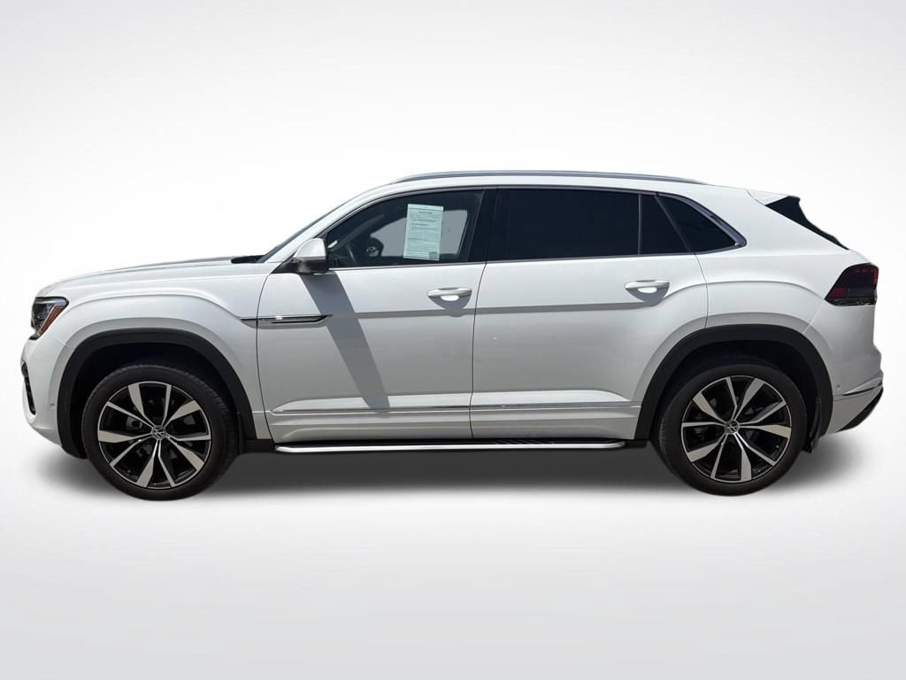 Certified 2024 Volkswagen Atlas Cross Sport SEL Premium R-Line AWD/4WD image 8