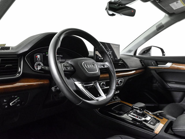 Certified 2023 Audi Q5 2.0T Premium Plus w/ Premium Plus Package image 10