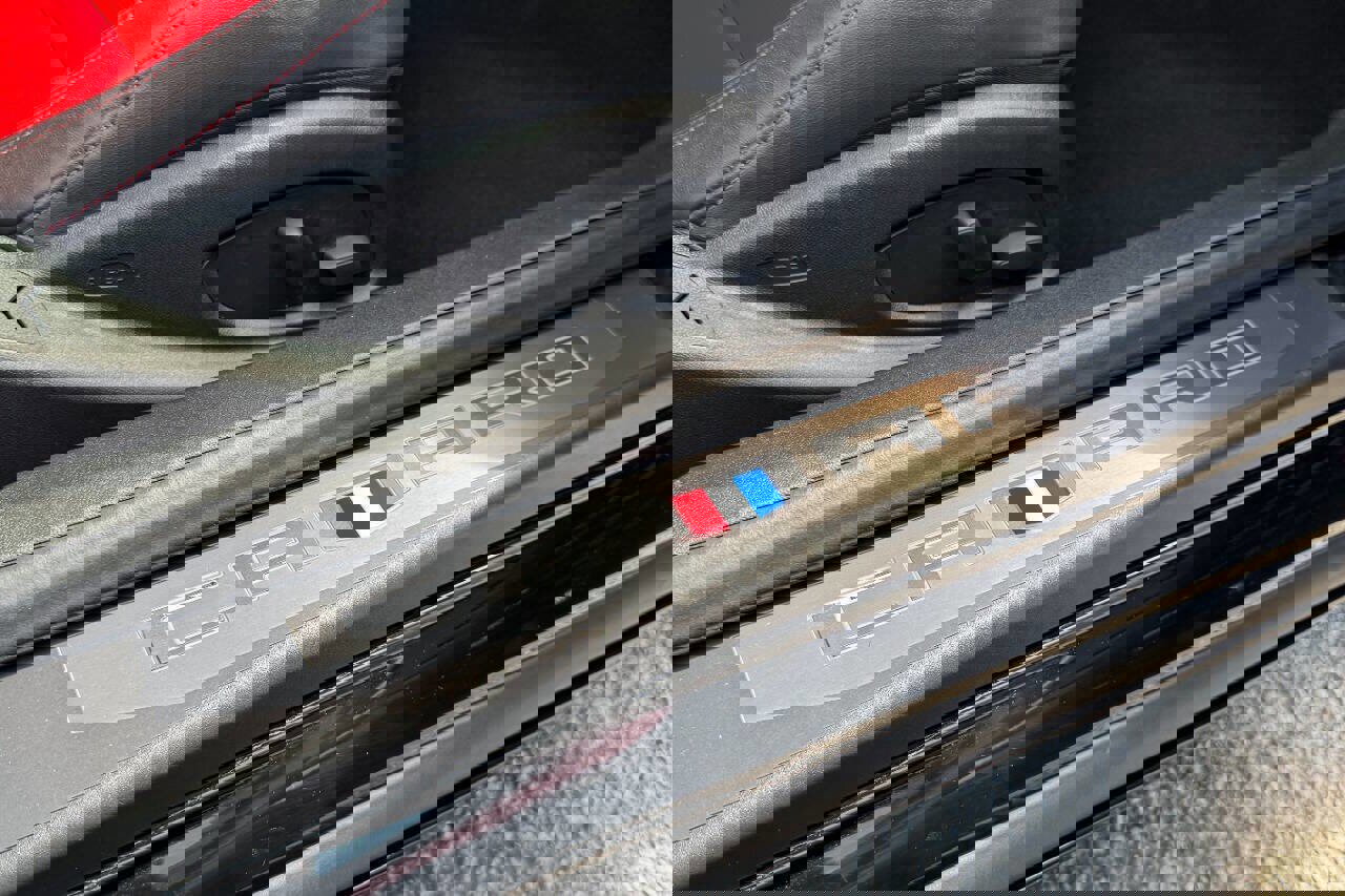 Used 2017 Chevrolet Camaro SS RWD image 14