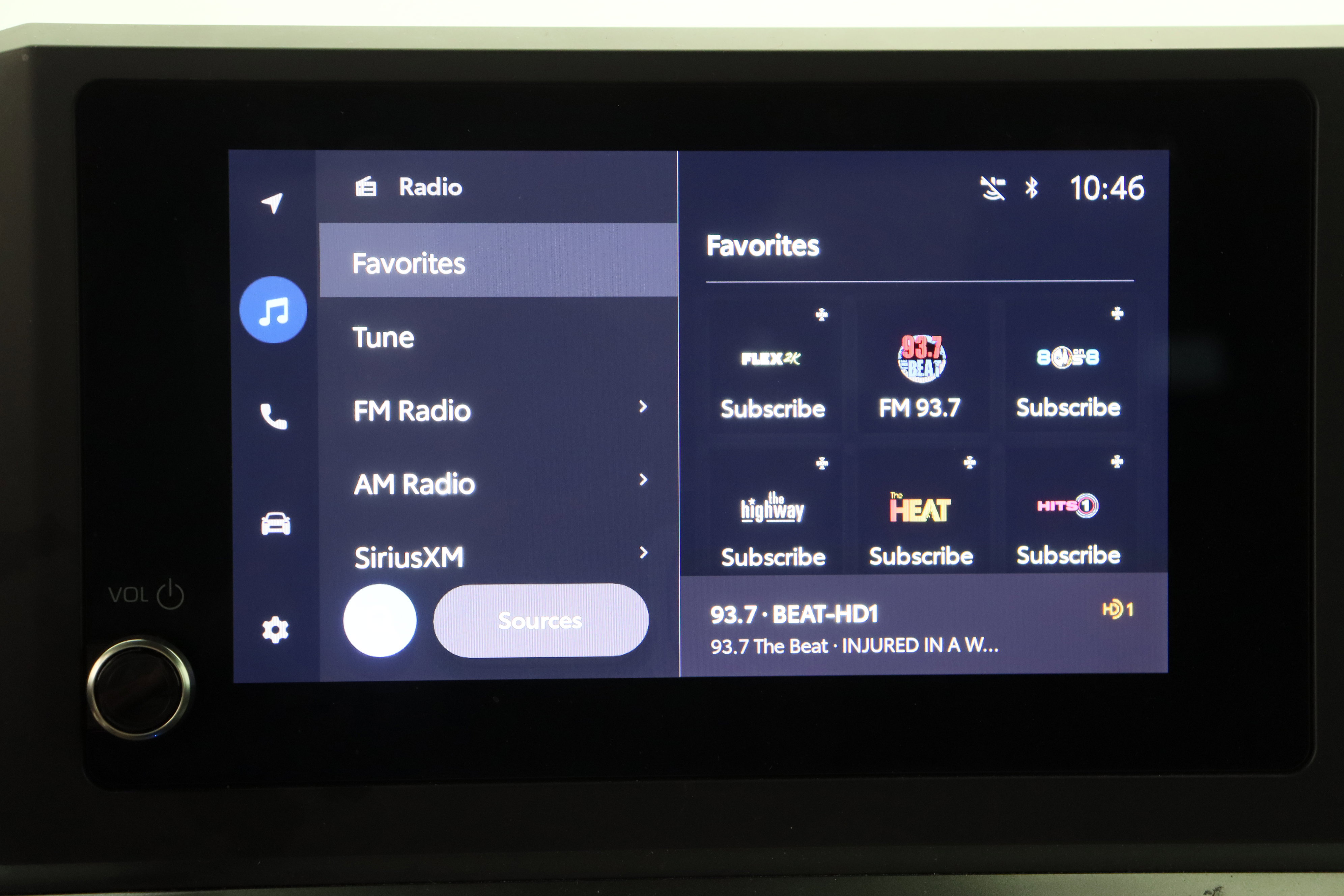 Used 2025 Toyota Tacoma SR5 AWD/4WD image 18