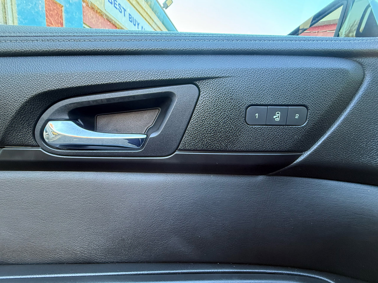 Used 2014 Chevrolet Traverse LTZ w/ LPO, 'HIT The Road' Package image 16