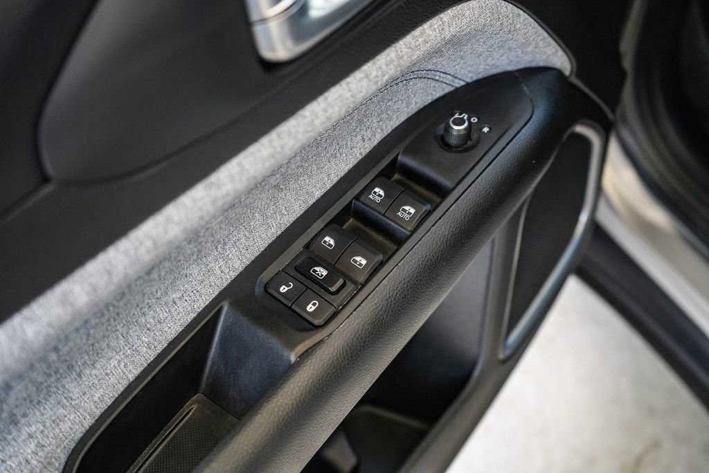 Used 2022 Jeep Compass Latitude image 20