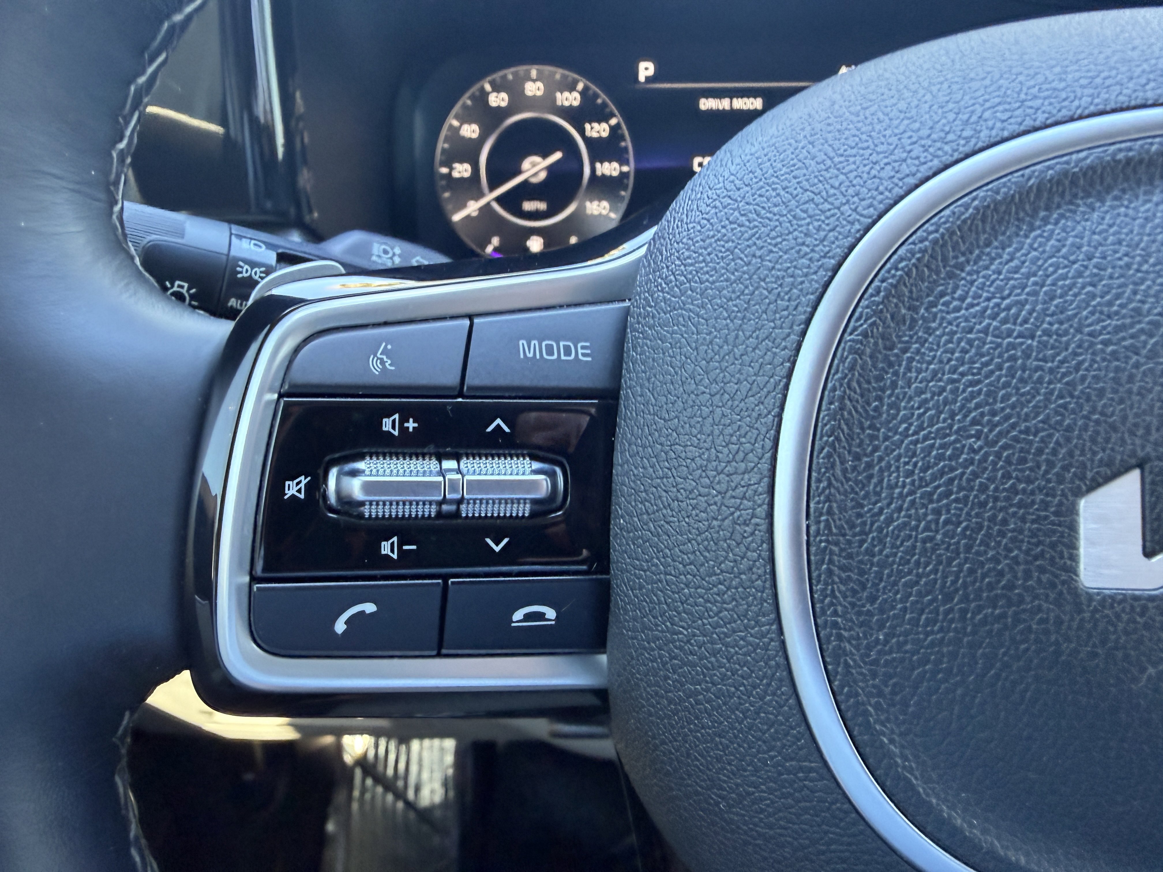 Used 2022 Kia Sorento SX image 28