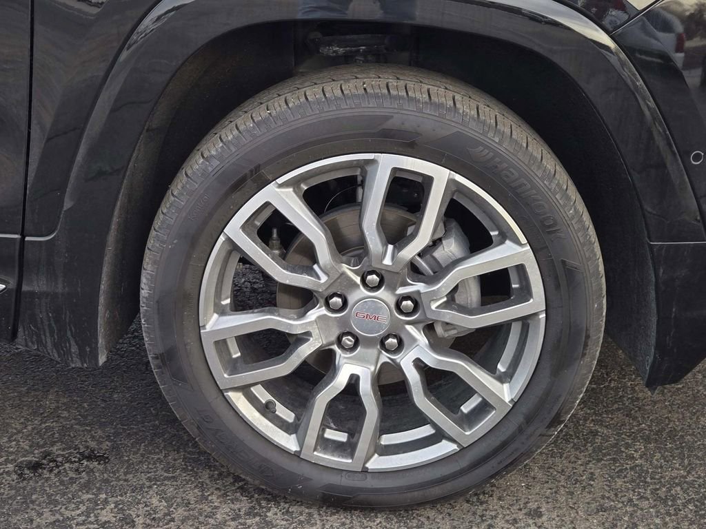 Used 2024 GMC Terrain Denali w/ Denali Premium Package image 19