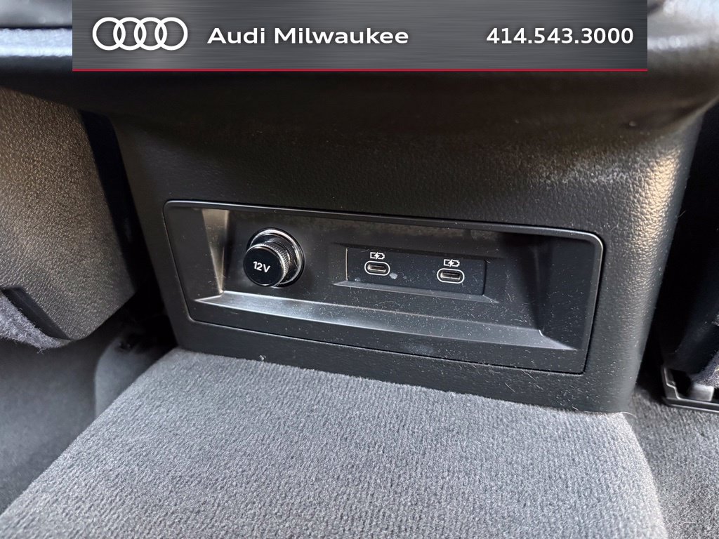 Used 2023 Audi Q8 Premium w/ Convenience Package AWD/4WD image 33