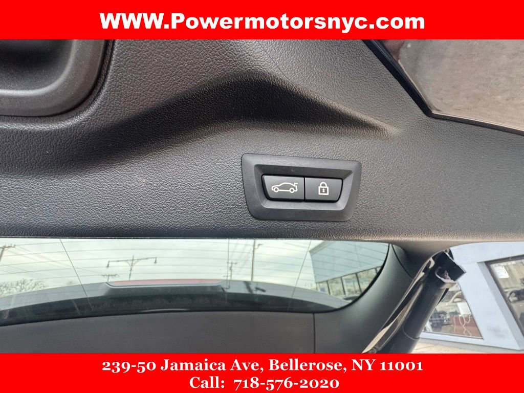 Used 2022 BMW X5 xDrive40i w/ M Sport Package AWD/4WD image 26