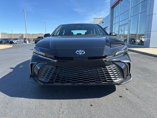 New 2026 Toyota Camry SE image 2