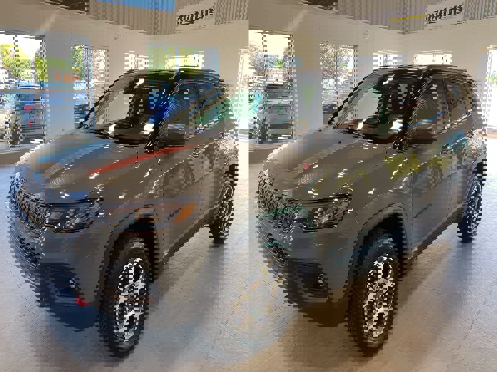 Used 2022 Jeep Compass Trailhawk w/ Trailhawk Convenience Group
