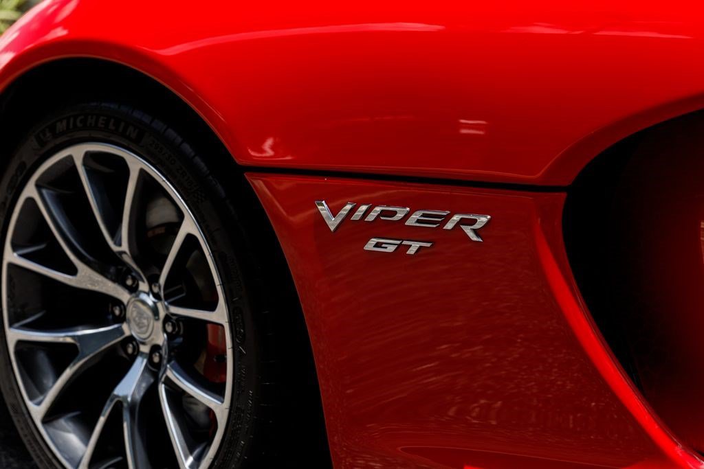 Used 2017 Dodge Viper GTC RWD image 31