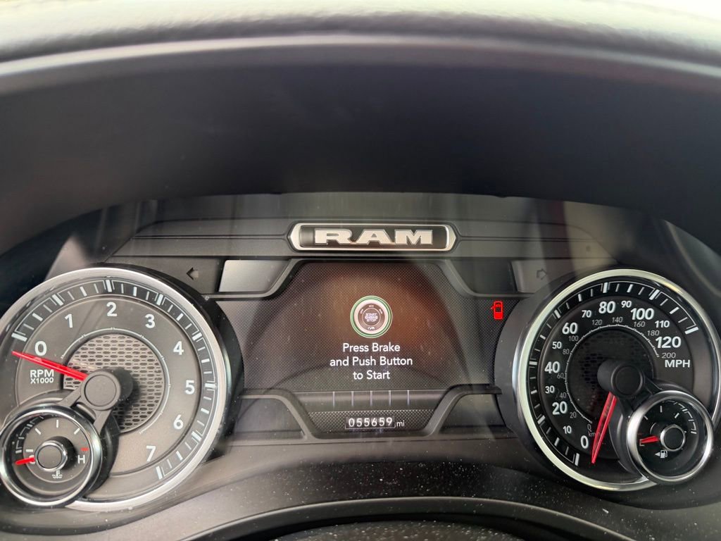 Used 2023 RAM 1500 Laramie image 33