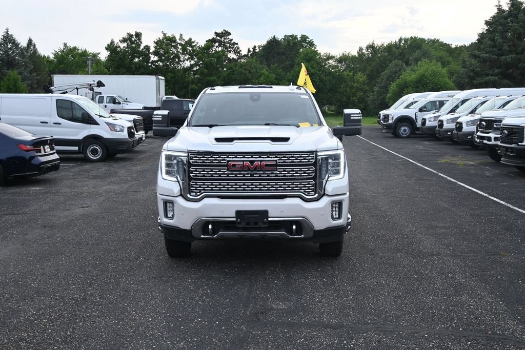 Used 2023 GMC Sierra 3500 Denali w/ Denali Ultimate Package AWD/4WD image 3