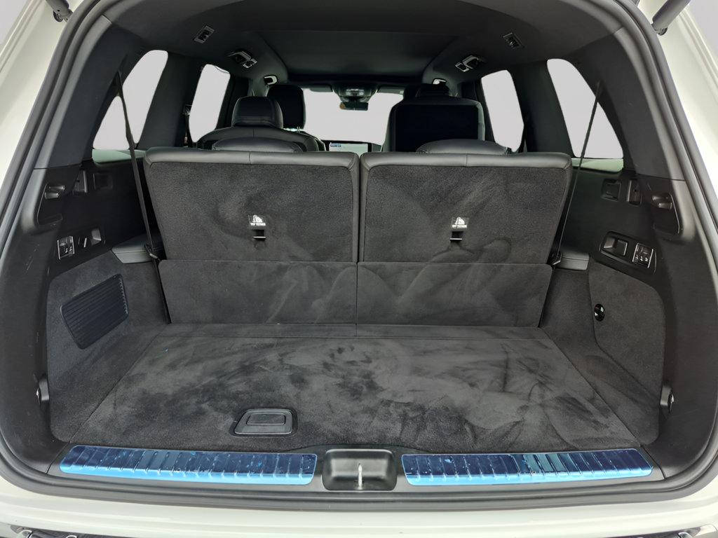 Used 2024 Mercedes-Benz GLS 580 4MATIC image 45