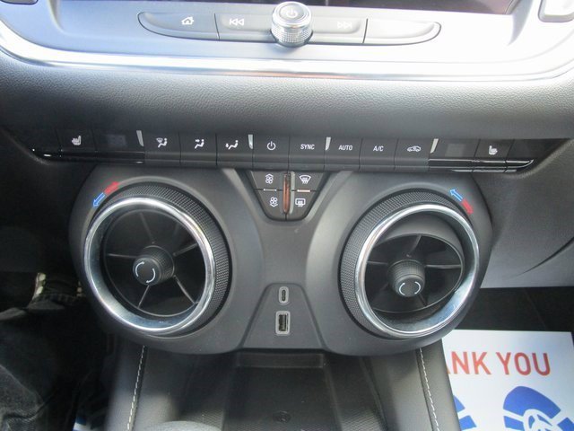 Certified 2023 Chevrolet Blazer LT w/ Convenience Package image 17