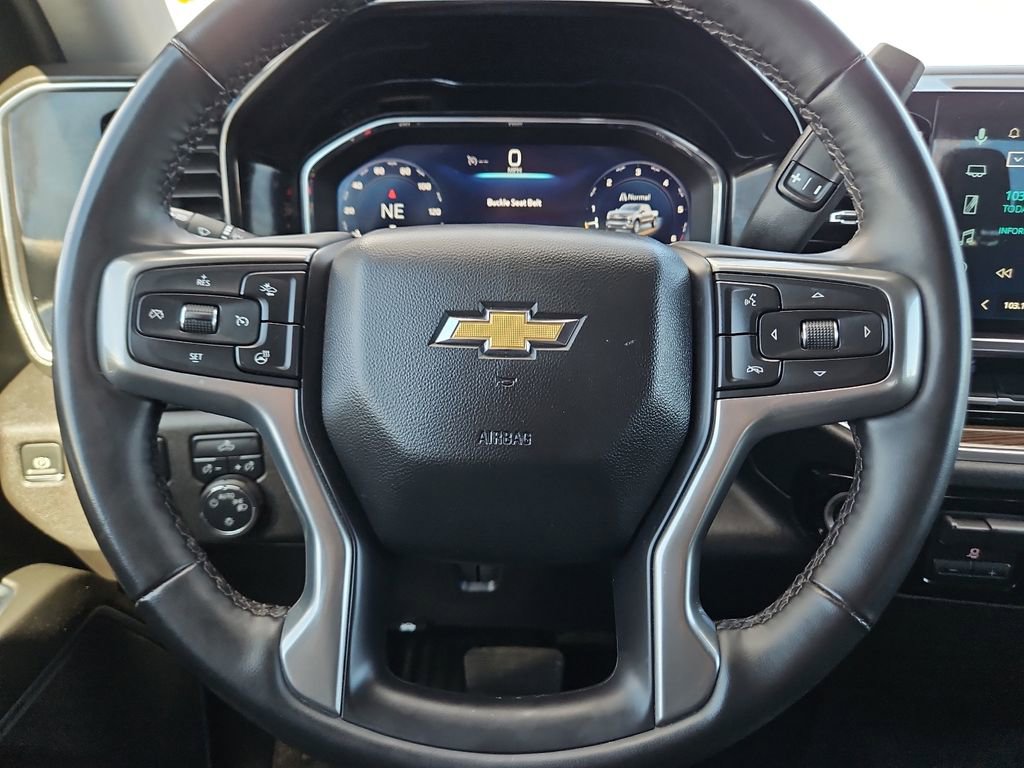 Used 2025 Chevrolet Silverado 1500 LT image 20