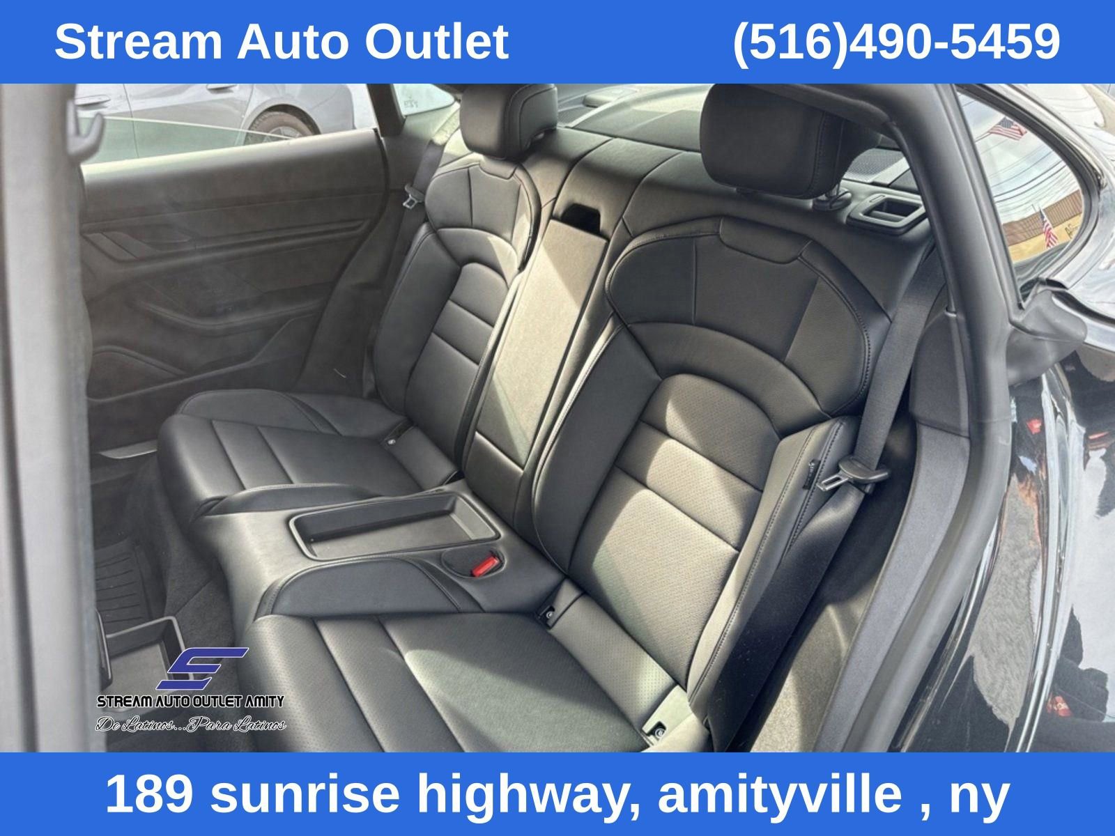Used 2023 Porsche Taycan 4S AWD/4WD image 42