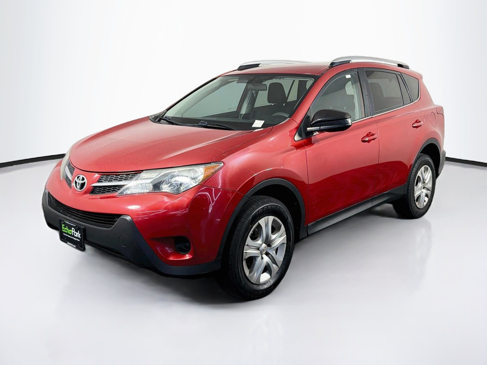 Used 2015 Toyota RAV4 LE FWD image 3