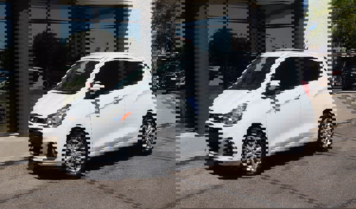 Used 2017 Chevrolet Spark LT FWD image 3