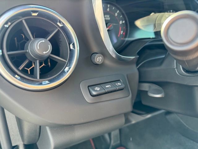 Used 2020 Chevrolet Camaro ZL1 image 10