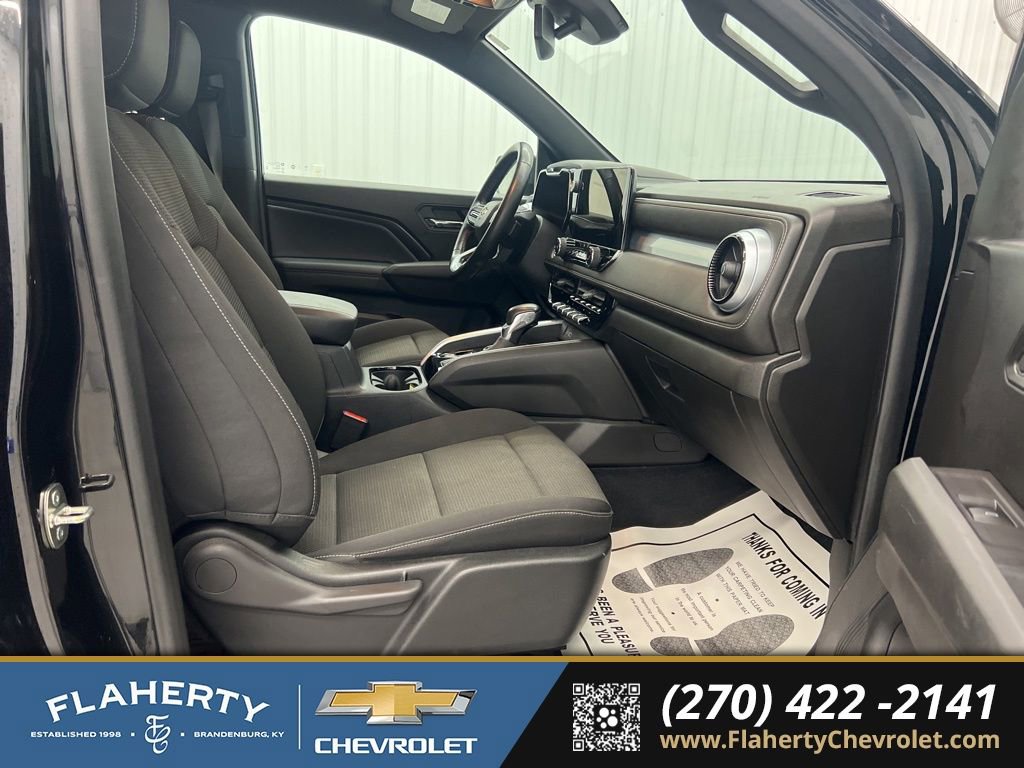 Used 2023 Chevrolet Colorado LT w/ LT Convenience Package II image 15