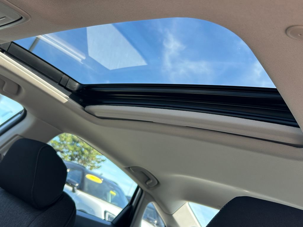 Used 2024 Honda Accord EX image 16