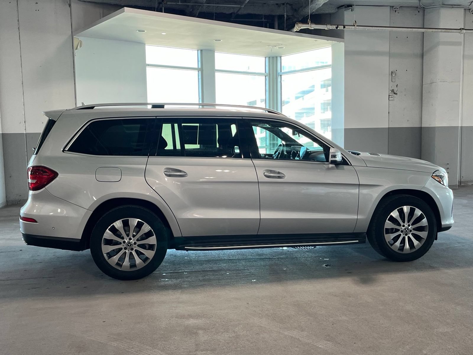 Used 2019 Mercedes-Benz GLS 450 4MATIC image 15