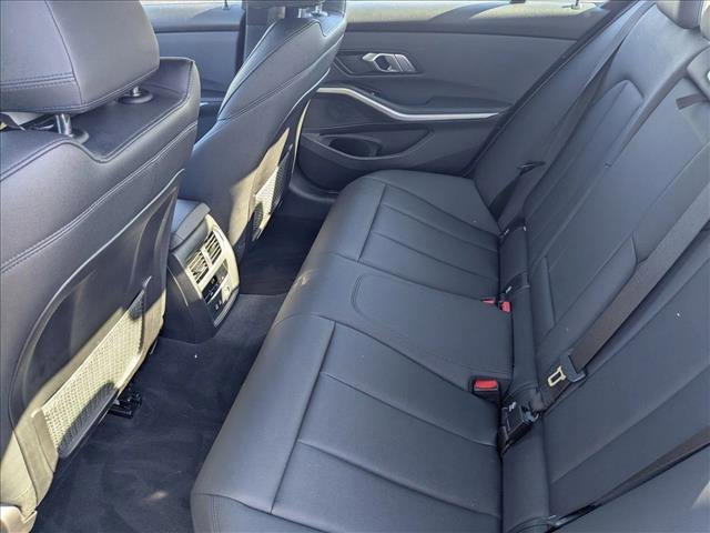 Used 2020 BMW 330i Sedan w/ Convenience Package image 19