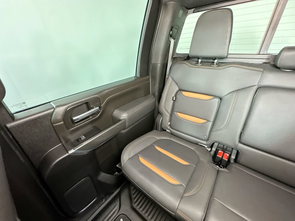 Used 2023 GMC Sierra 2500 AT4 w/ AT4 Premium Plus Package AWD/4WD image 12