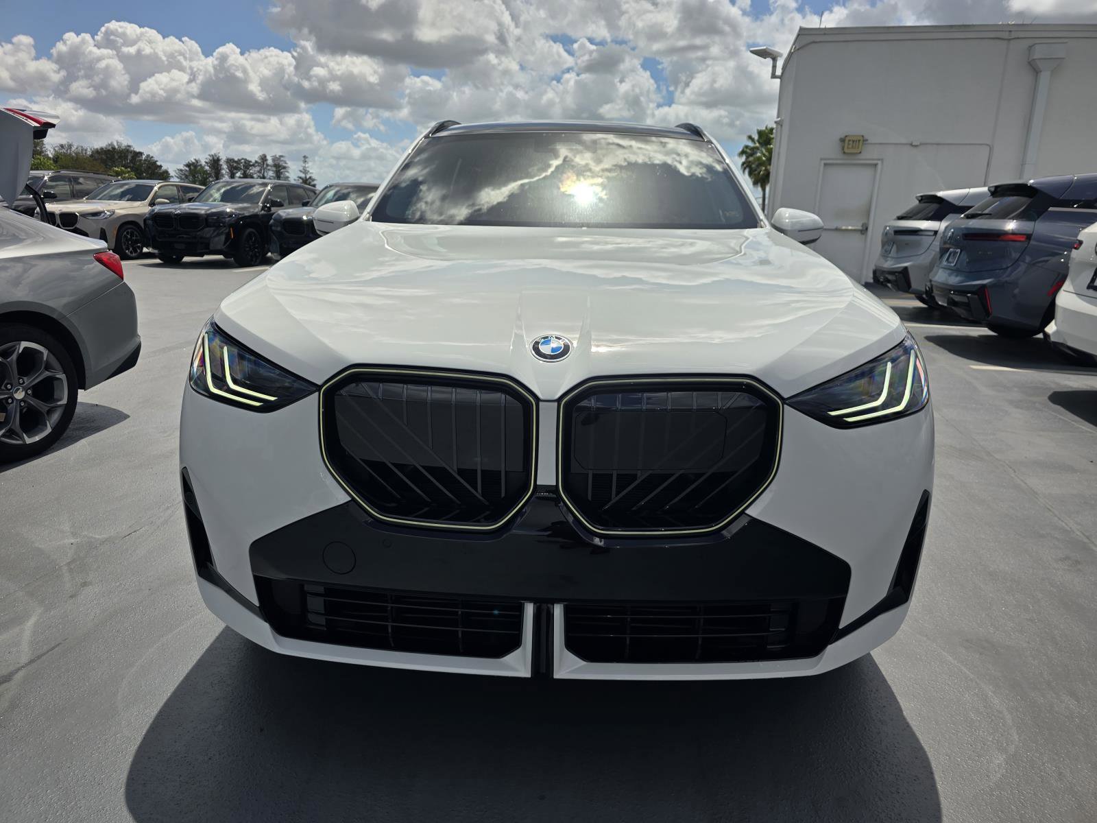 New 2026 BMW X3 xDrive30 w/ M Sport Package image 2