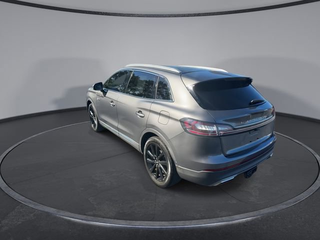 Used 2021 Lincoln Nautilus Reserve w/ Monochromatic Package image 12