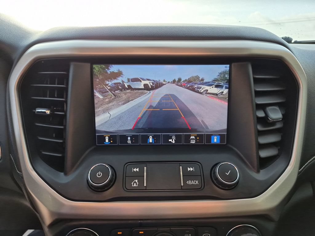 Used 2021 GMC Acadia Denali w/ Denali Technology Package FWD image 29