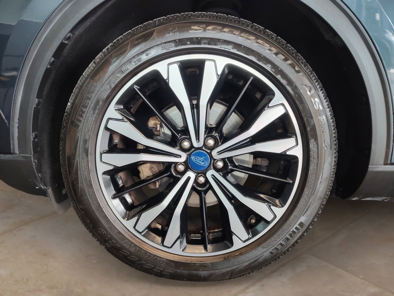 Used 2022 Ford Escape SE w/ SE Sport Appearance Package FWD image 26