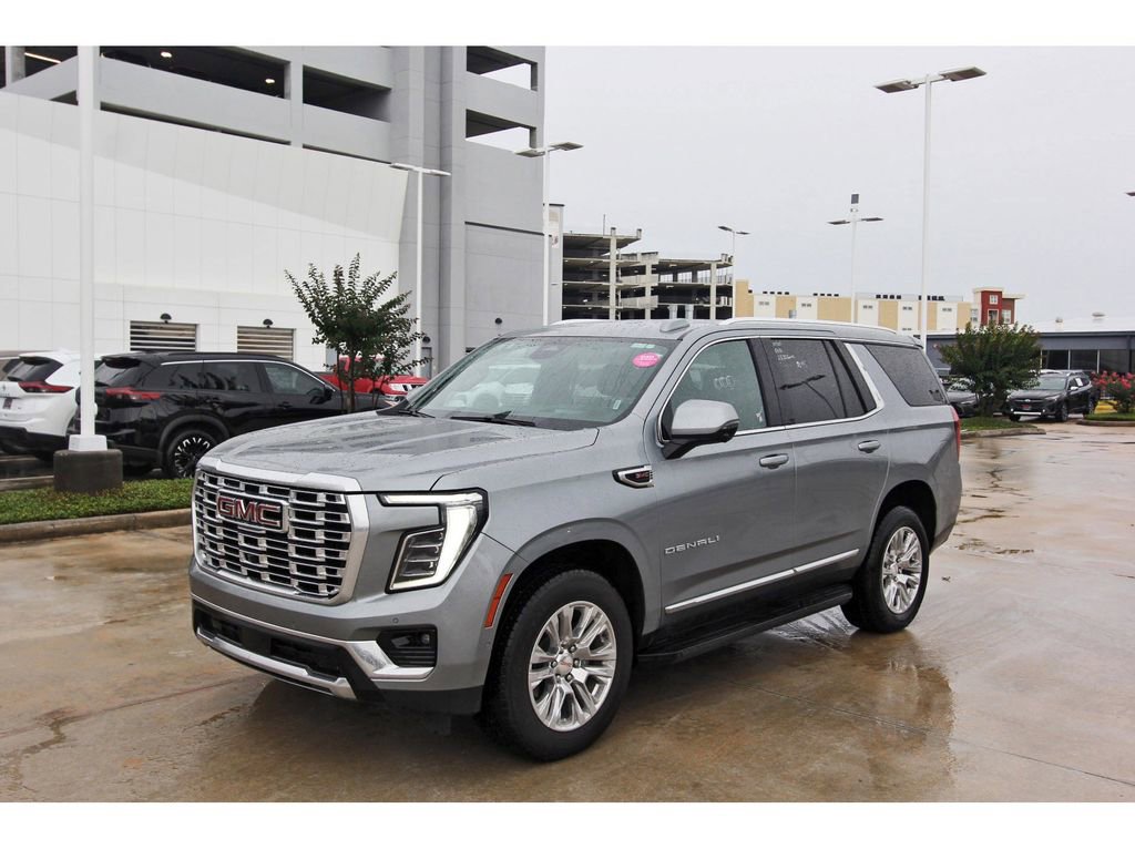 Used 2025 GMC Yukon Denali RWD image 3