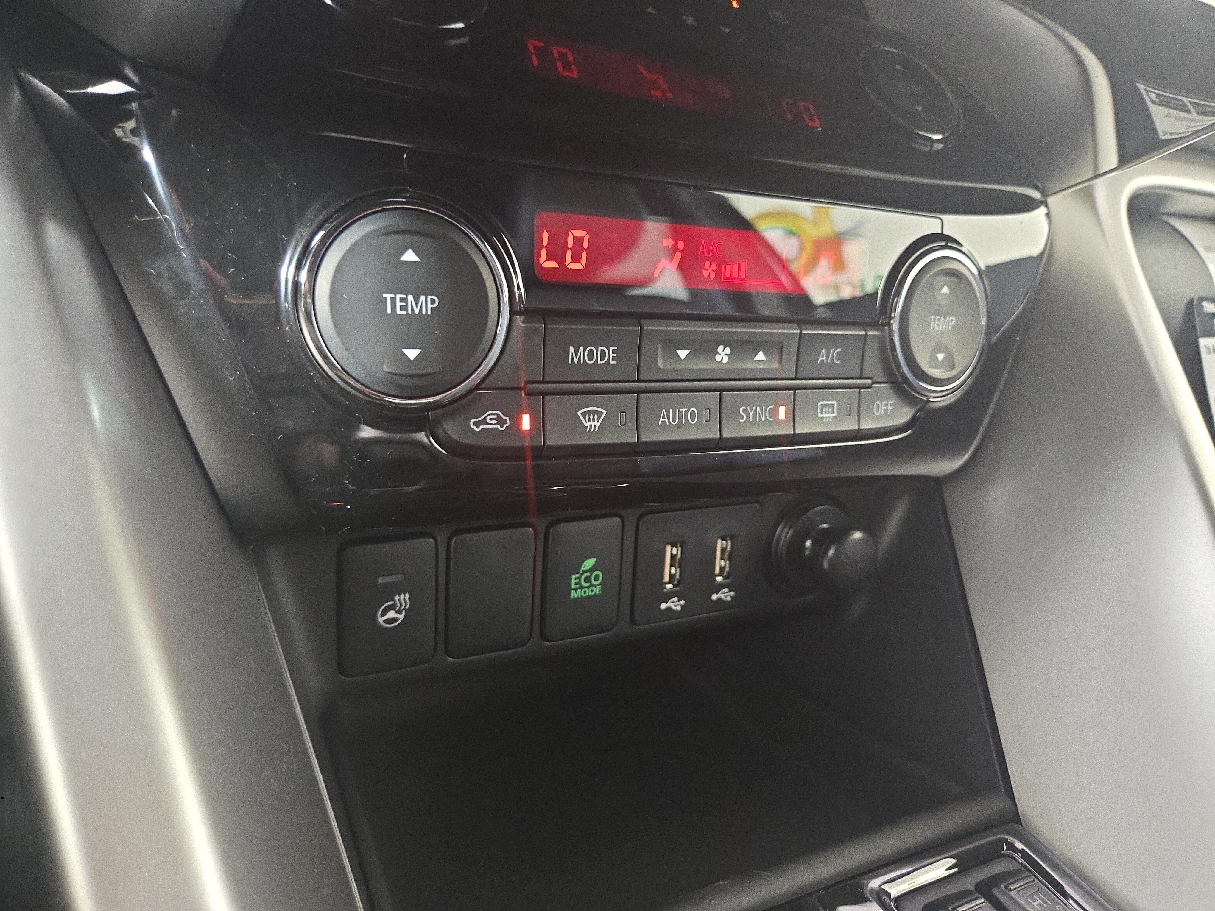 New 2026 Mitsubishi Eclipse Cross SEL AWD/4WD image 24