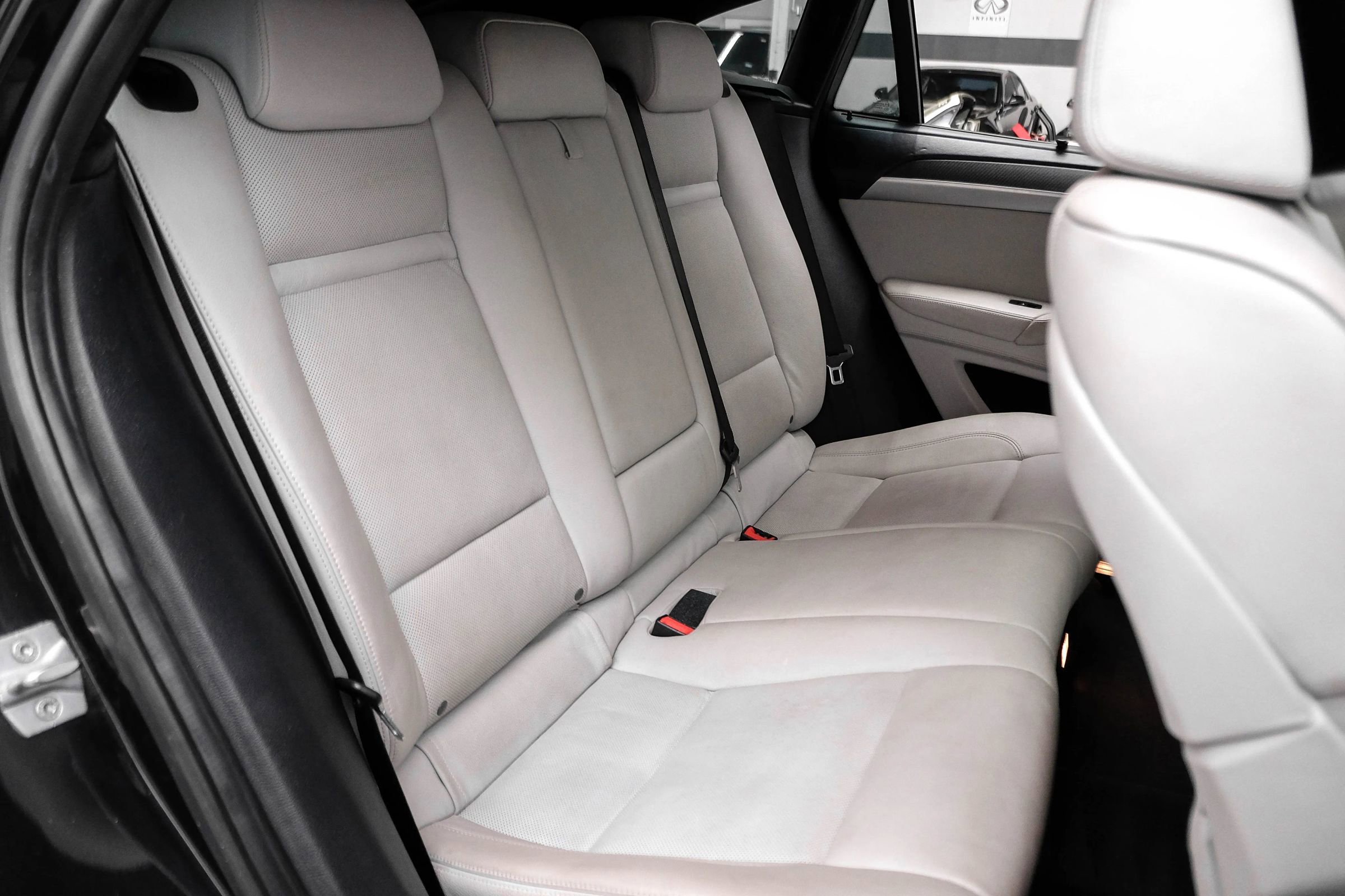 Used 2014 BMW X6 M AWD/4WD image 32