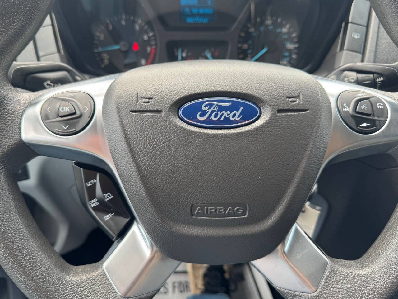 Used 2018 Ford Transit 350 XL image 12