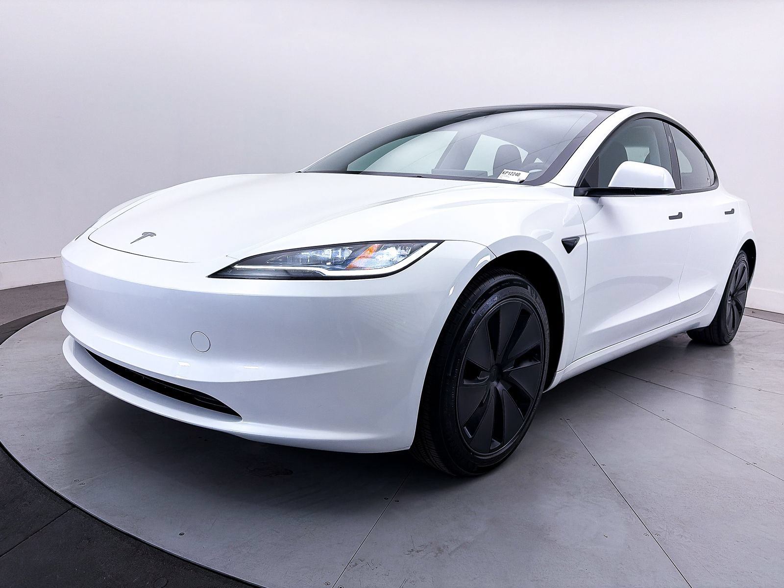 Used 2024 Tesla Model 3 Standard Range RWD image 13