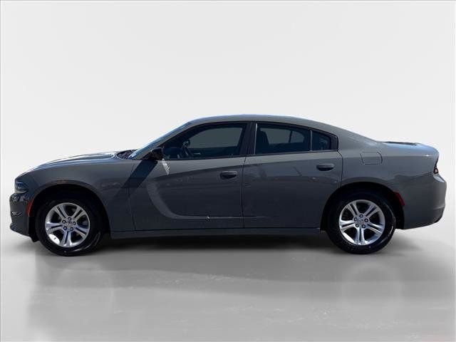 Used 2023 Dodge Charger SXT RWD image 3