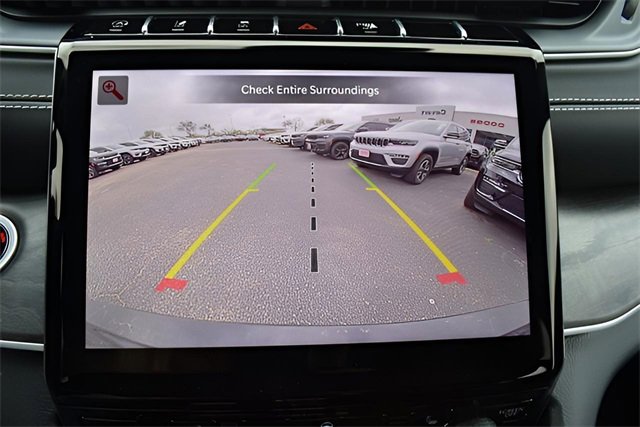 Used 2024 Jeep Grand Cherokee L Limited w/ Trailer Tow Package image 21