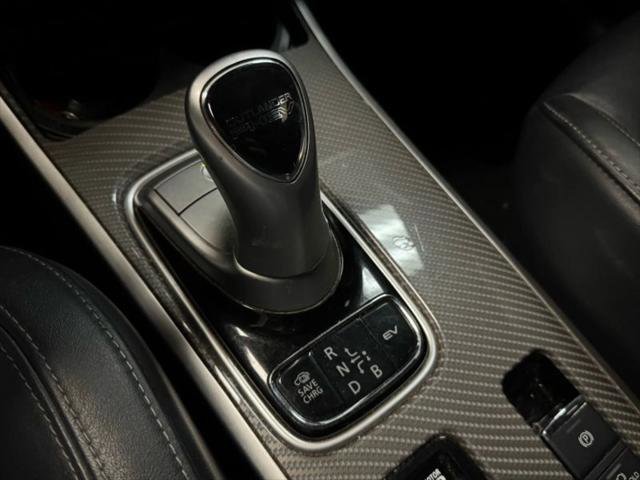 Used 2022 Mitsubishi Outlander LE image 19