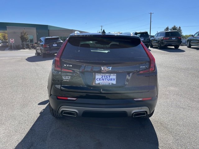 Used 2021 Cadillac XT4 Premium Luxury image 9
