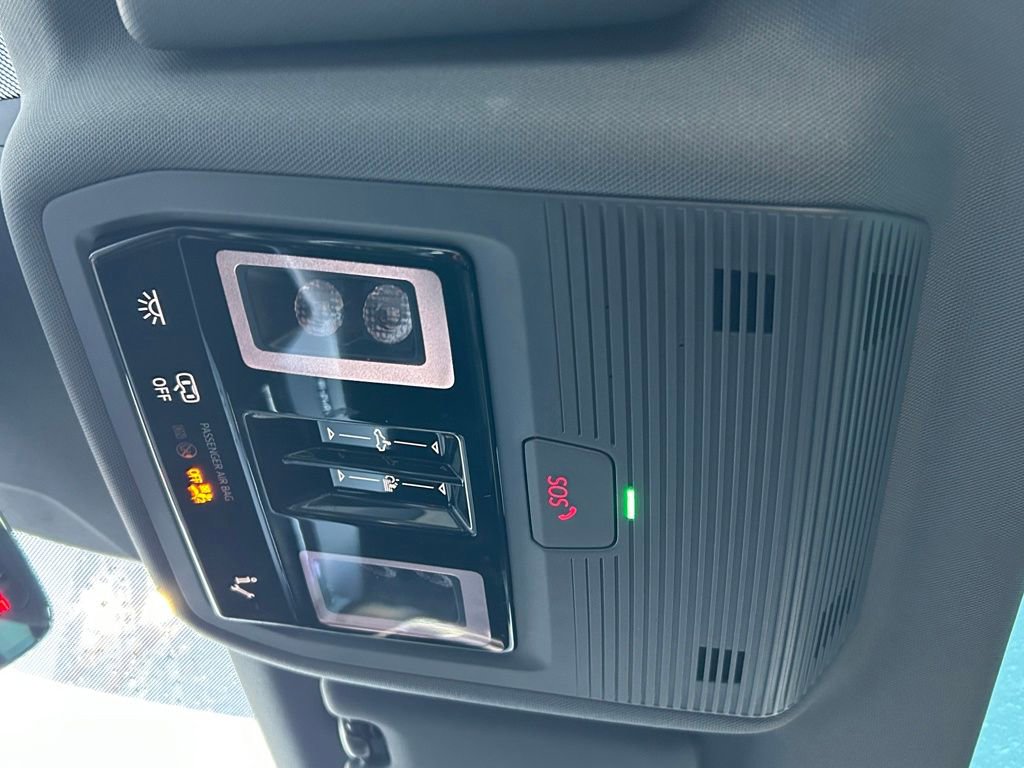 Used 2023 Audi Q4 e-tron Premium w/ Convenience Package image 22