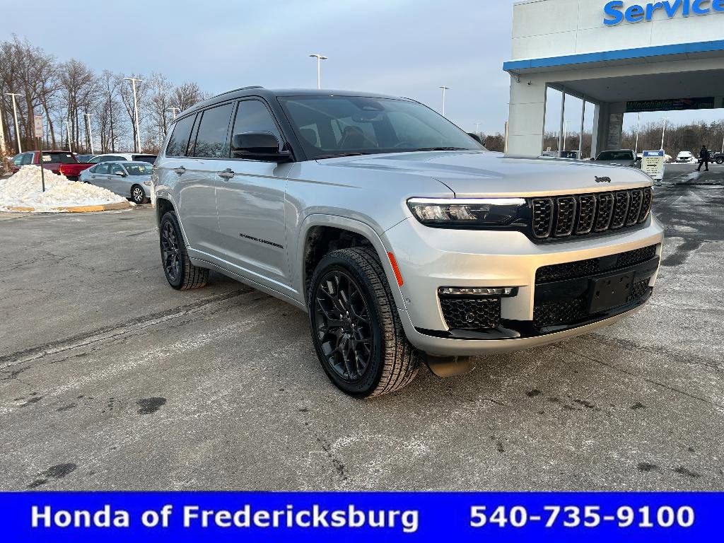 Used 2025 Jeep Grand Cherokee L Summit image 8