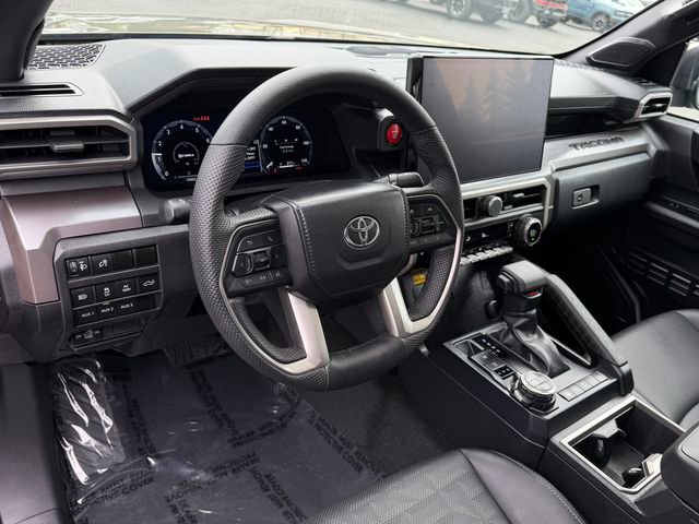 Used 2024 Toyota Tacoma TRD Off-Road w/ TRD Off Road Premium Package image 11